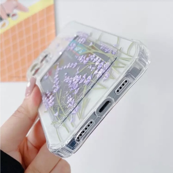 ⚠️Clearance iPhone 15 Floral Clear Phone Case with Lavender Design - Picture 4 of 4